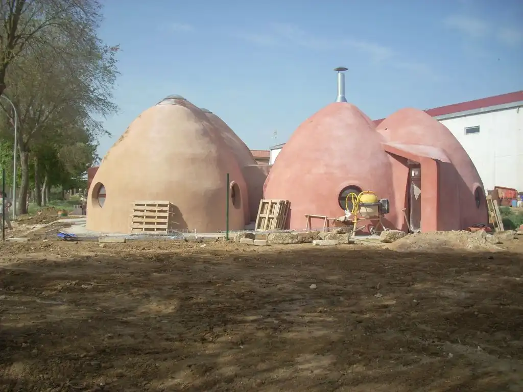 Vista exterior de Local en venta en San Cebrián de Campos con Aire acondicionado