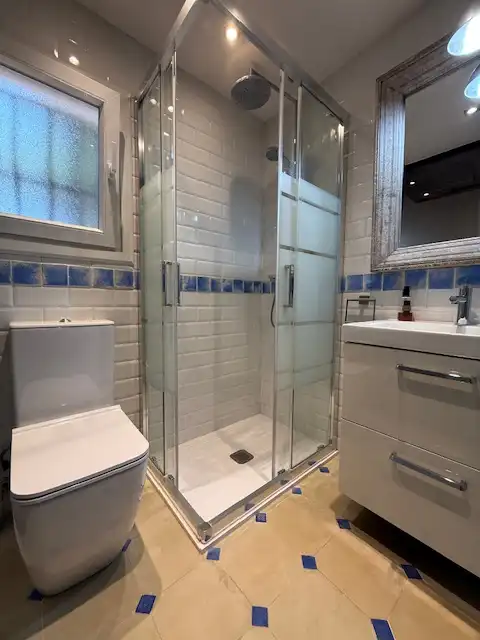 Bathroom of Houses for sale in Chiclana de la Frontera  with Private garden, Terrace and Storage room