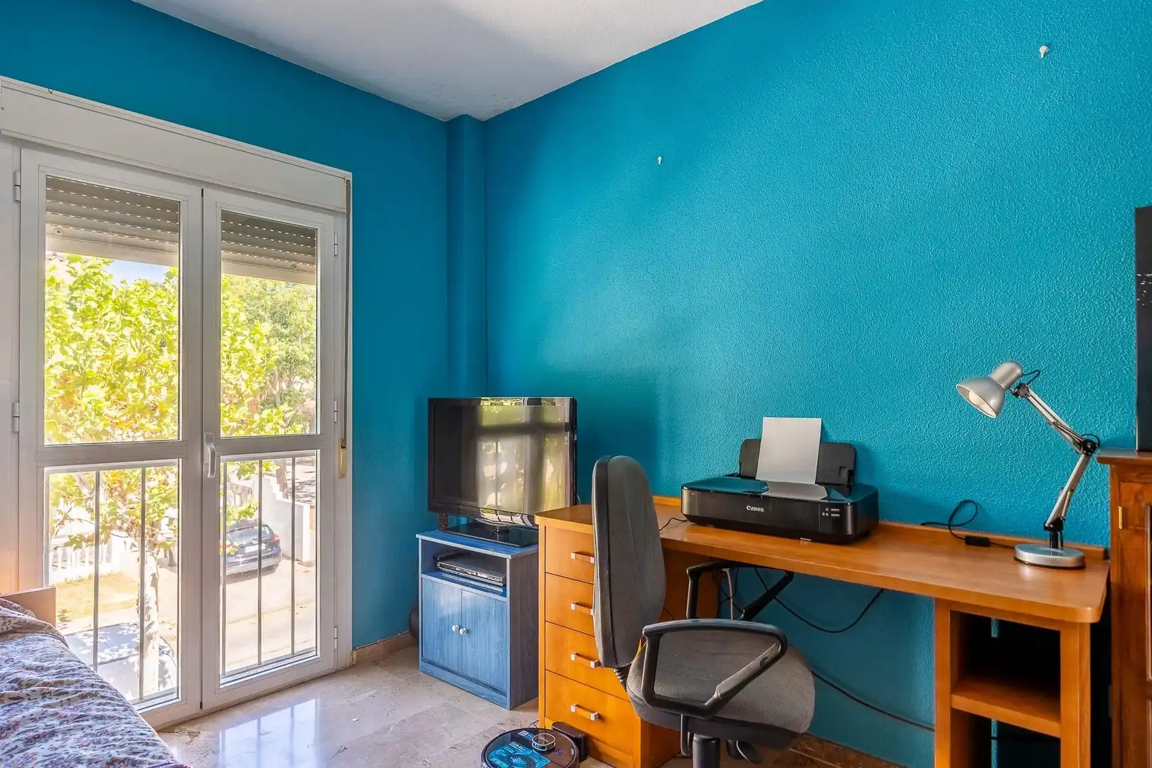 Habitación de Casa adosada en venta en Almensilla con Aire acondicionado, Calefacción y Jardín privado