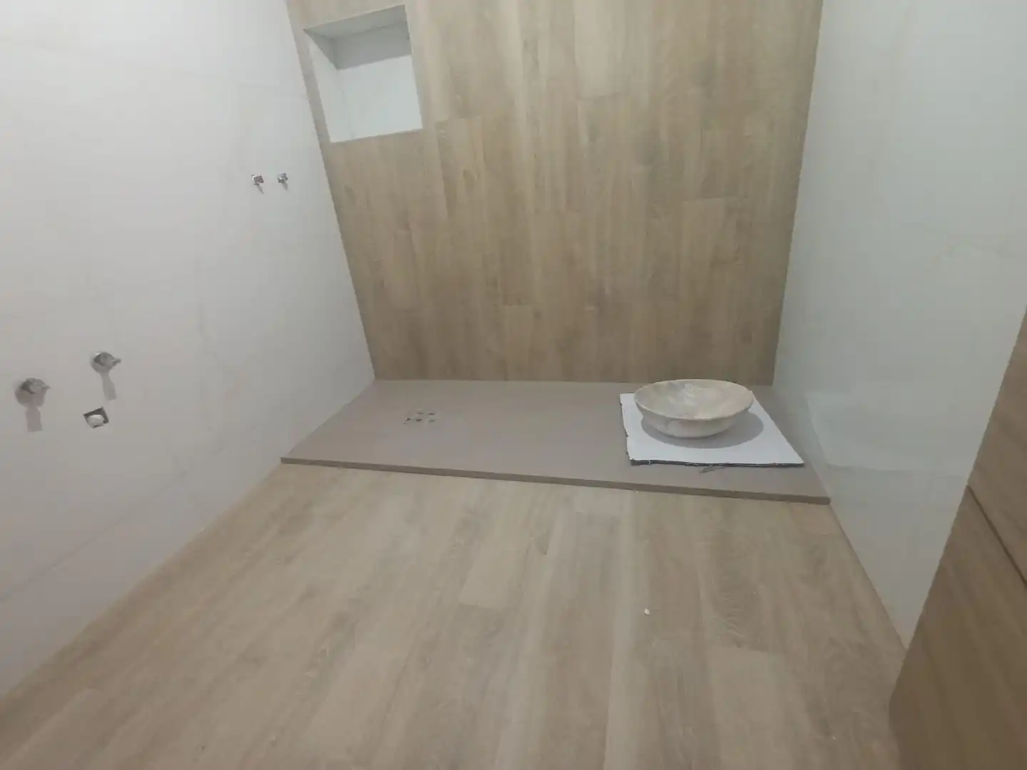 Bany de Planta baixa en venda en Elche / Elx amb Aire condicionat i Terrassa