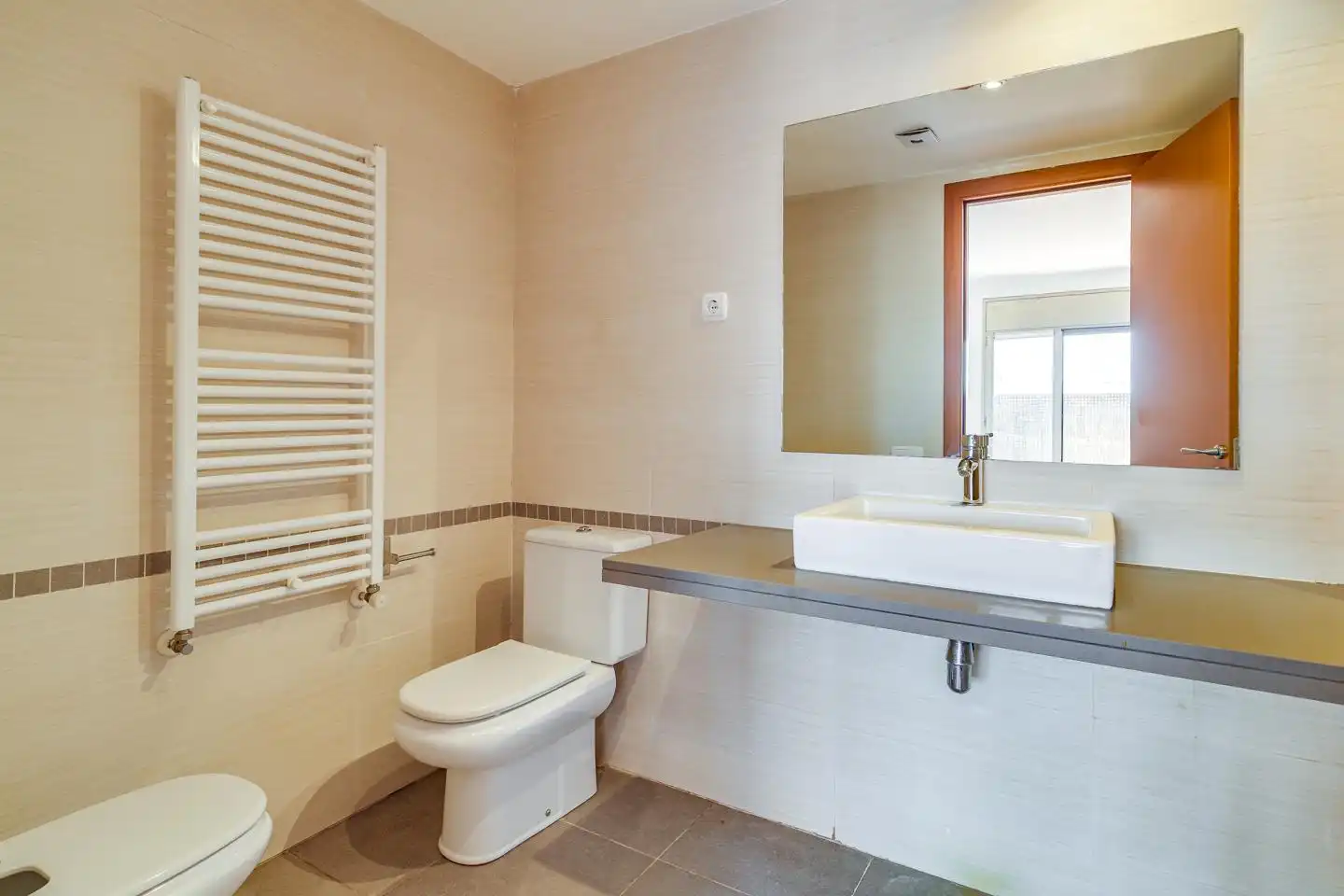 Ground floor for sale in Ocata