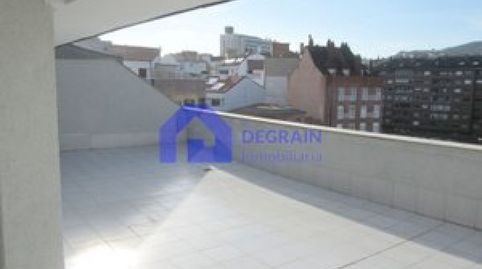 Foto 3 de Àtic de lloguer a Plaza Prim de Rivera, Salesas - Foncalada - Campoamor, Oviedo