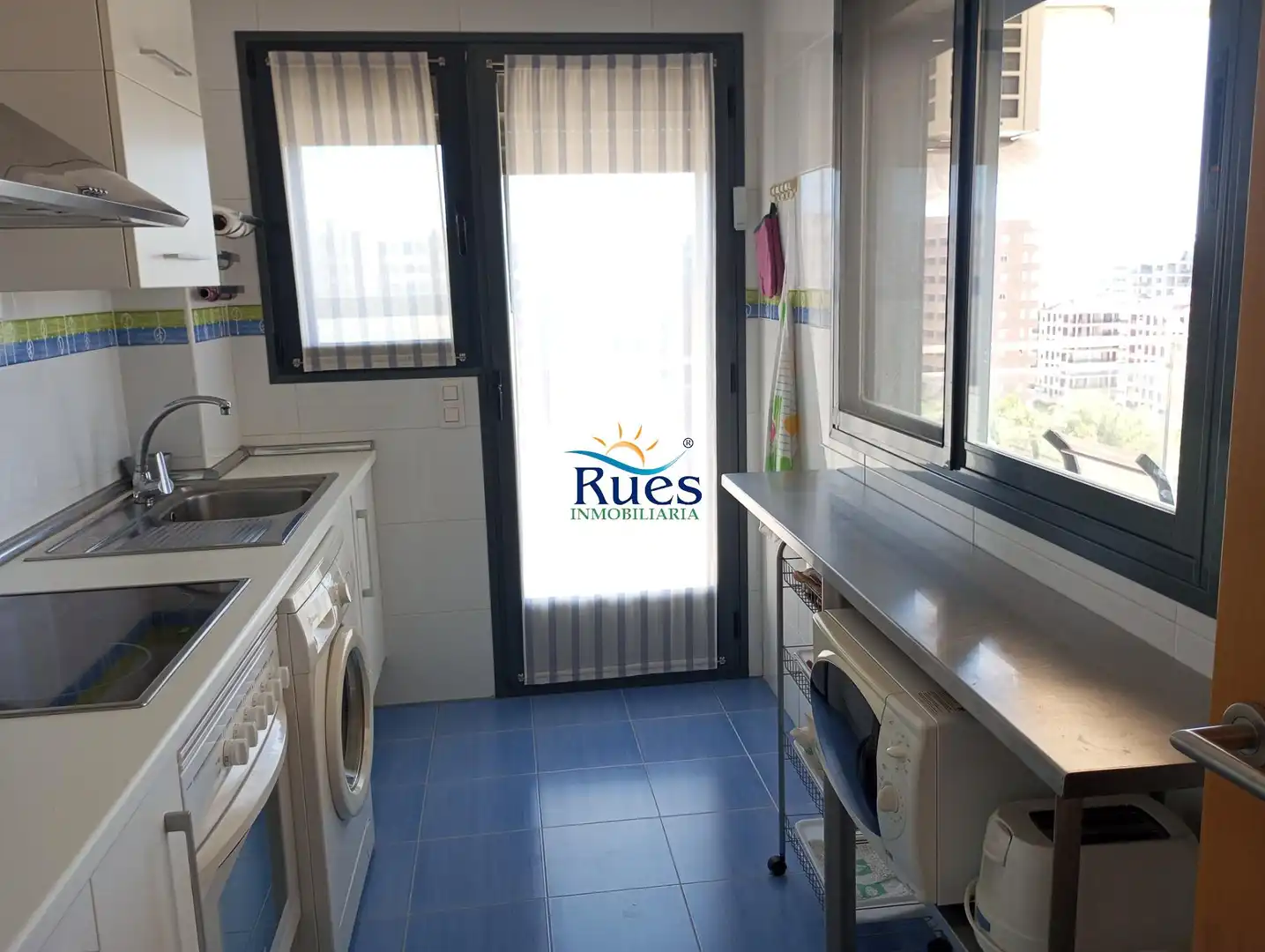 Piso con piscina en venta en Avenida CENTRAL, imagen 11