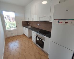 Kitchen of Flat to rent in  Lleida Capital  with Air Conditioner, Heating and Furnished