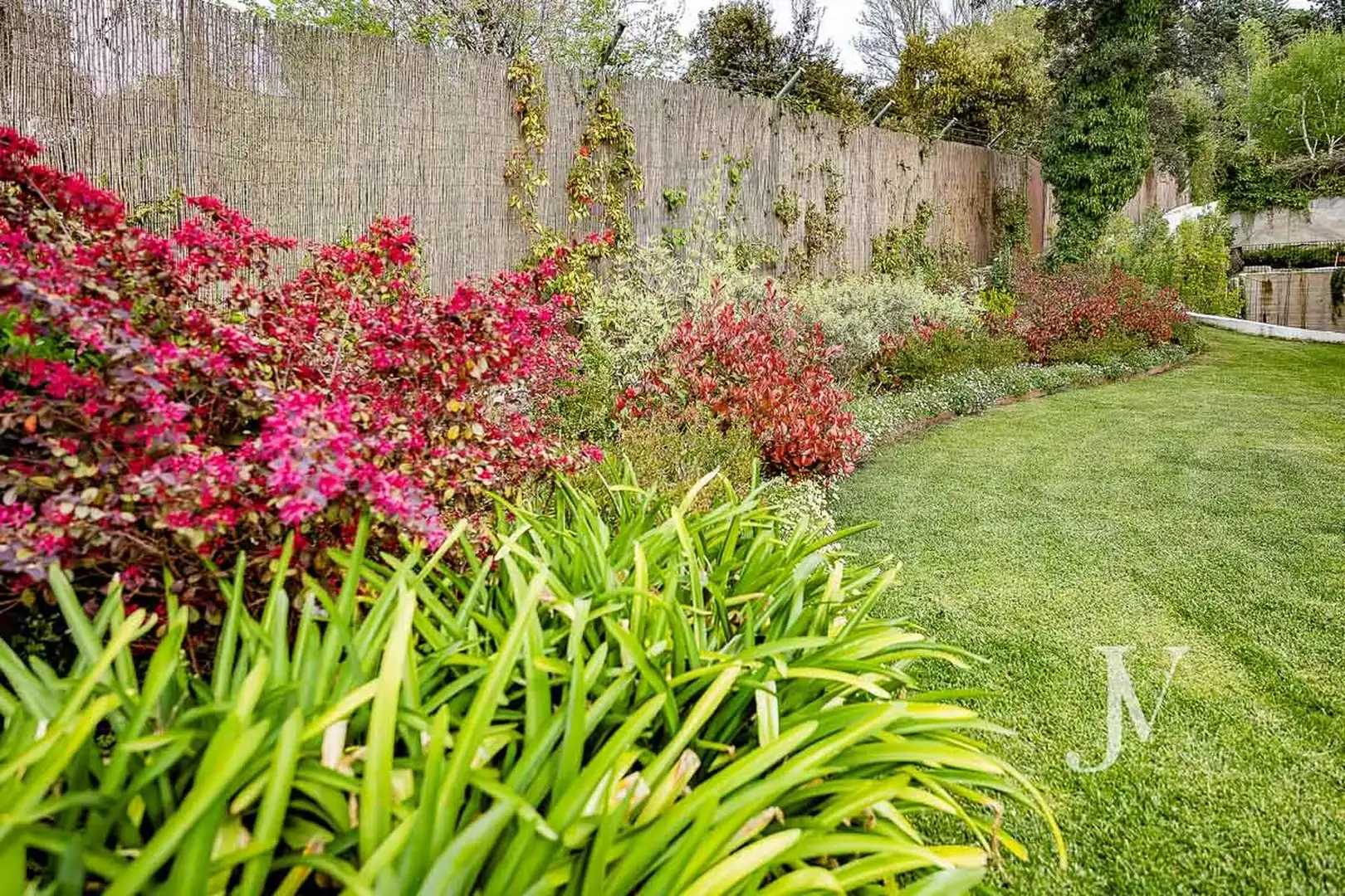 Jardí de Casa o xalet de lloguer en Madrid amb Aire condicionat, Calefacció i Jardí privat