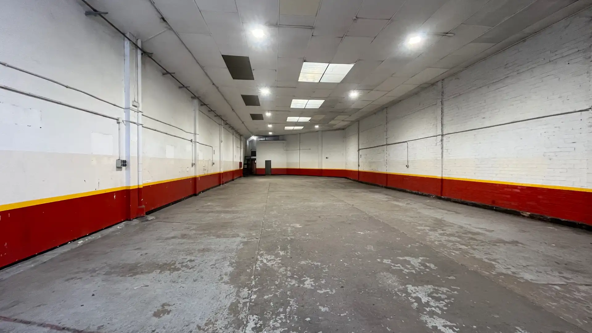 Nave industrial en venta en Girona Capital con Alarma