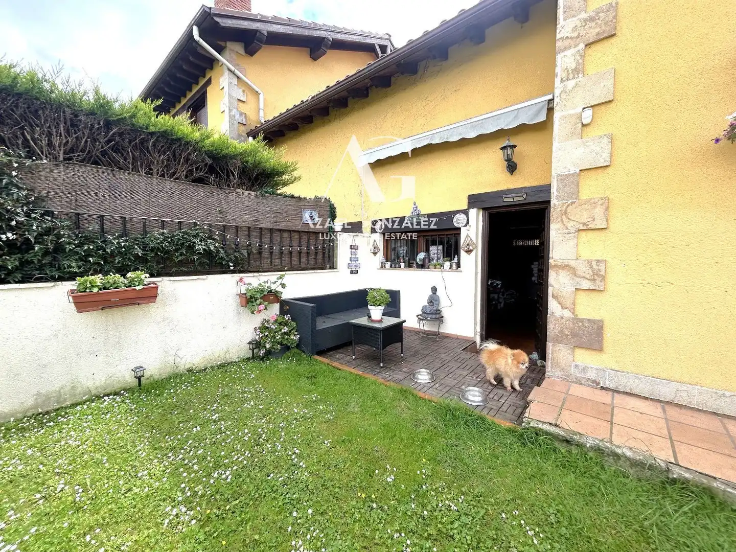 Casa adosada en venta en Cabezón de la Sal con Calefacción, Jardín privado y Terraza