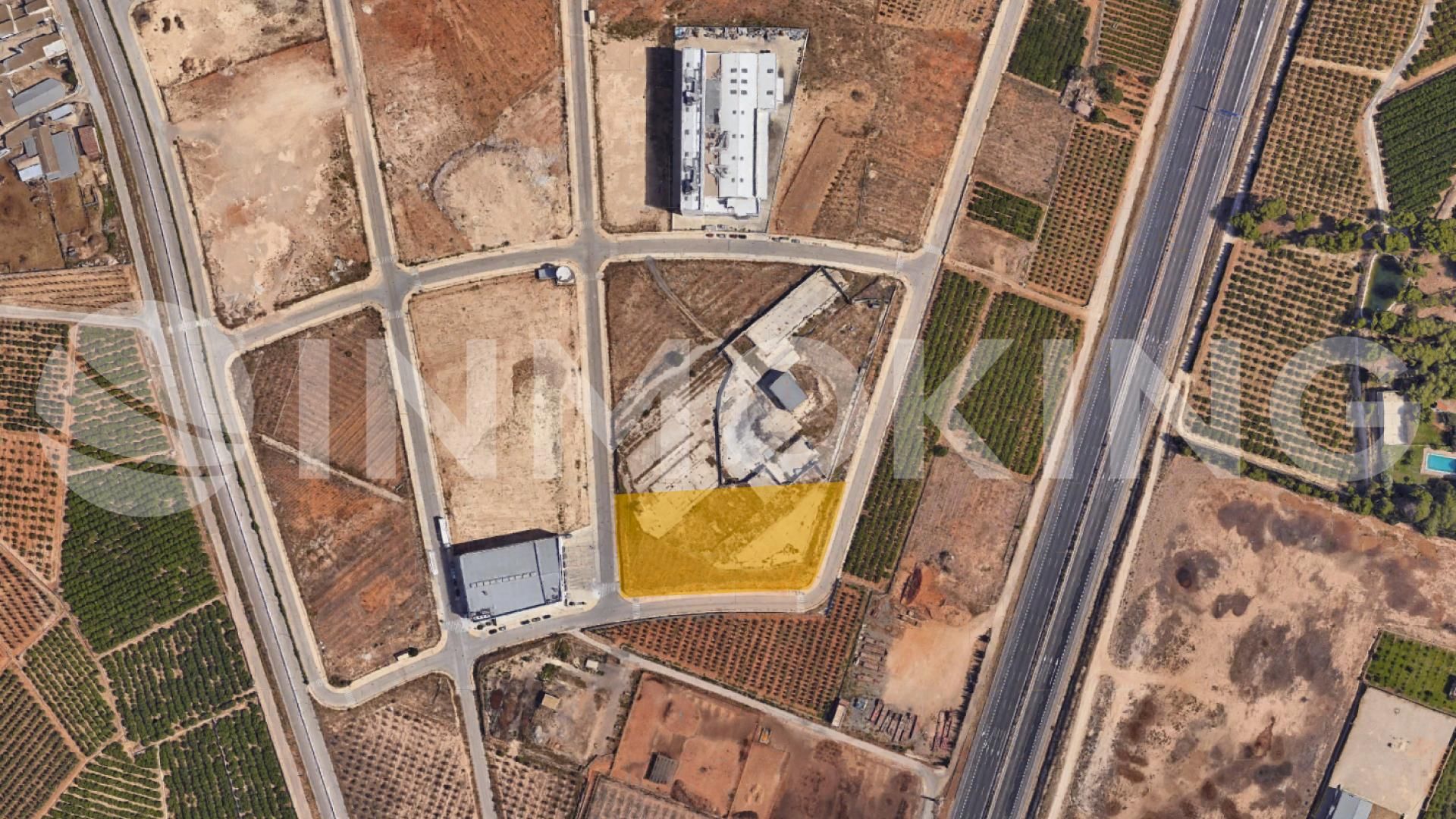 Terreny industrial en venda en Picassent