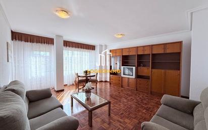 Living room of Flat for sale in  Logroño  with Heating, Storage room and Furnished