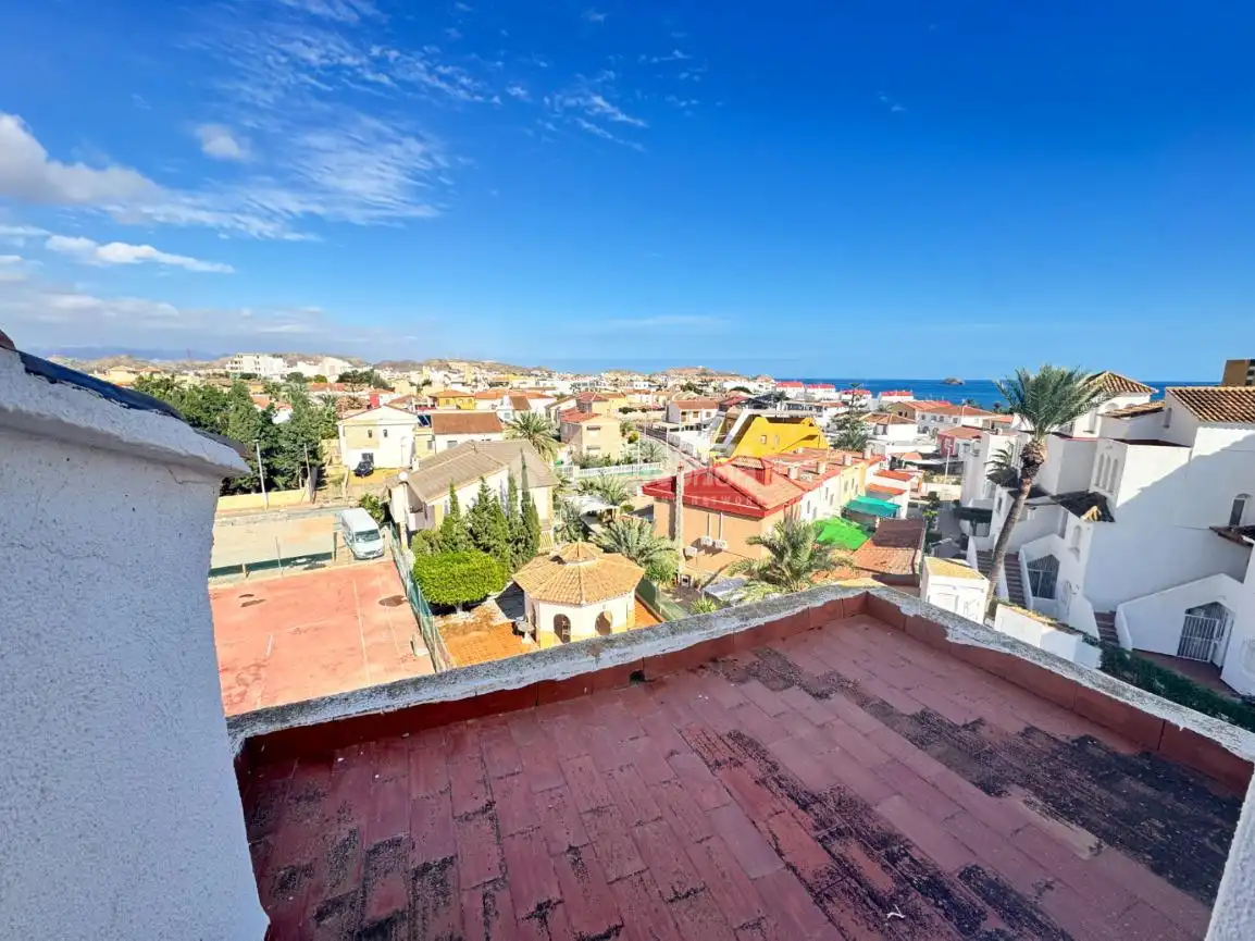 Vista exterior de Piso en venta en Pulpí con Aire acondicionado y Terraza