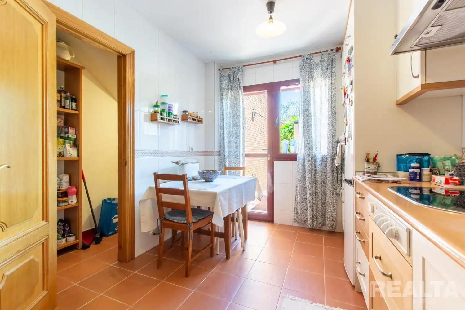 Cocina de Casa adosada en venta en Valdetorres de Jarama