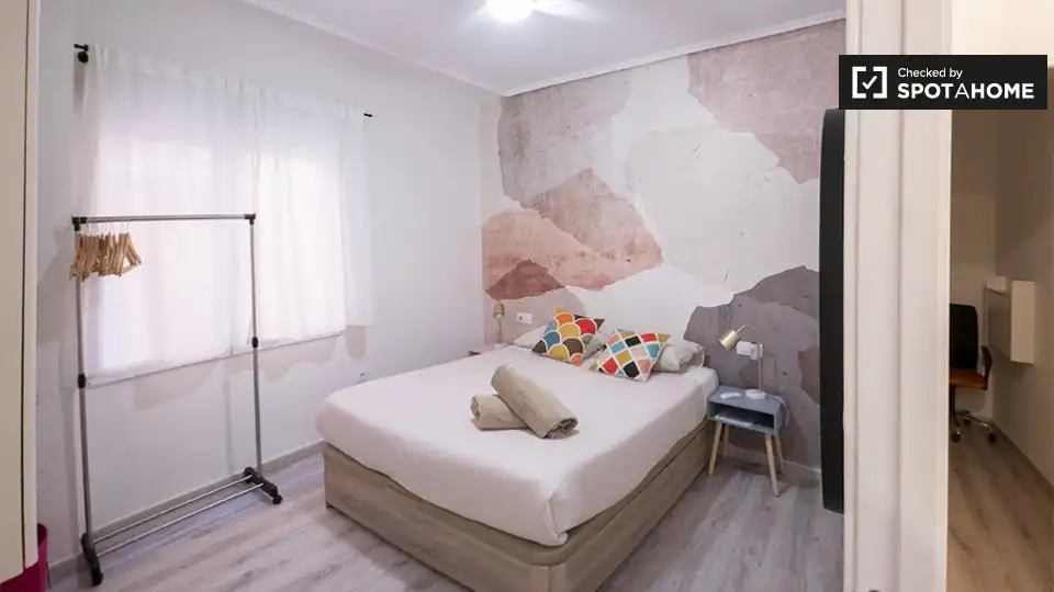 Piso con terraza en alquiler en Ciutat Vella, imagen 15