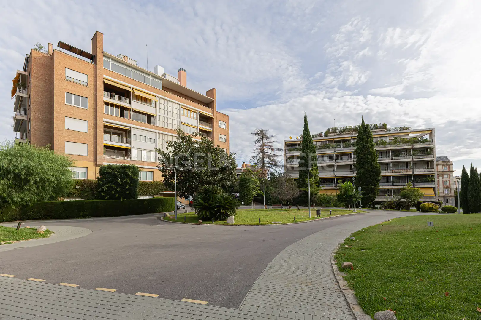 Vista exterior de Piso en venta en Barcelona con Aire acondicionado, Calefacción y Parquet