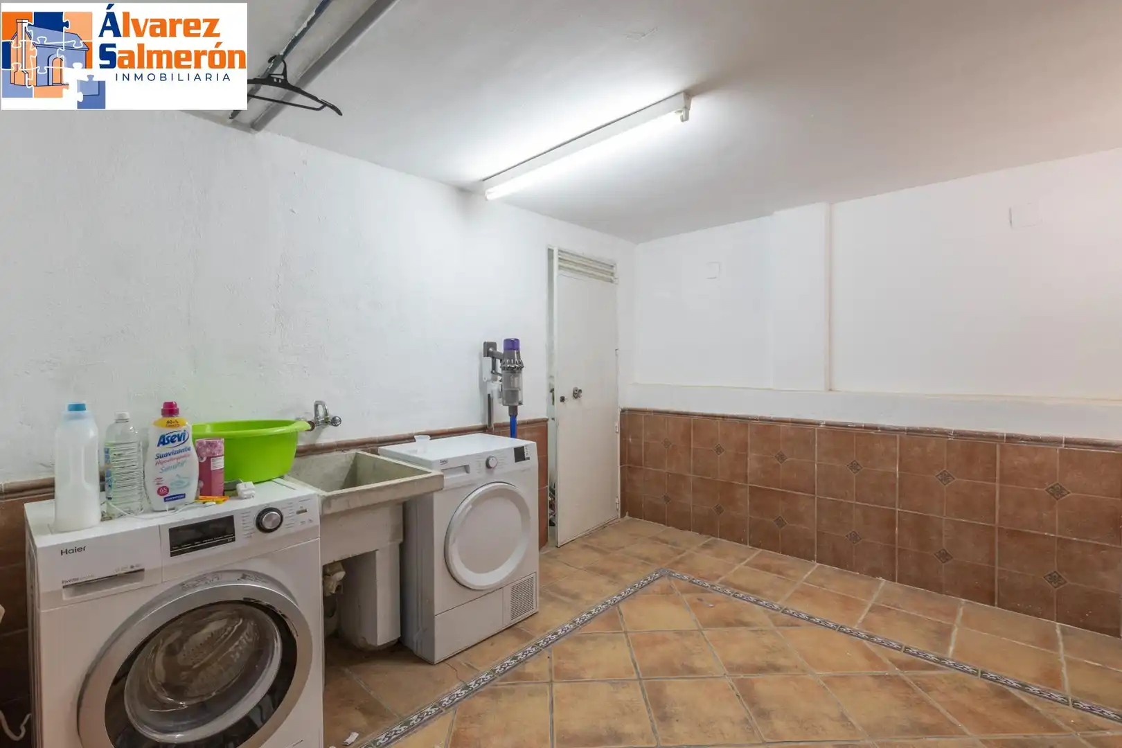 Houses for sale in Altos de la Zubia