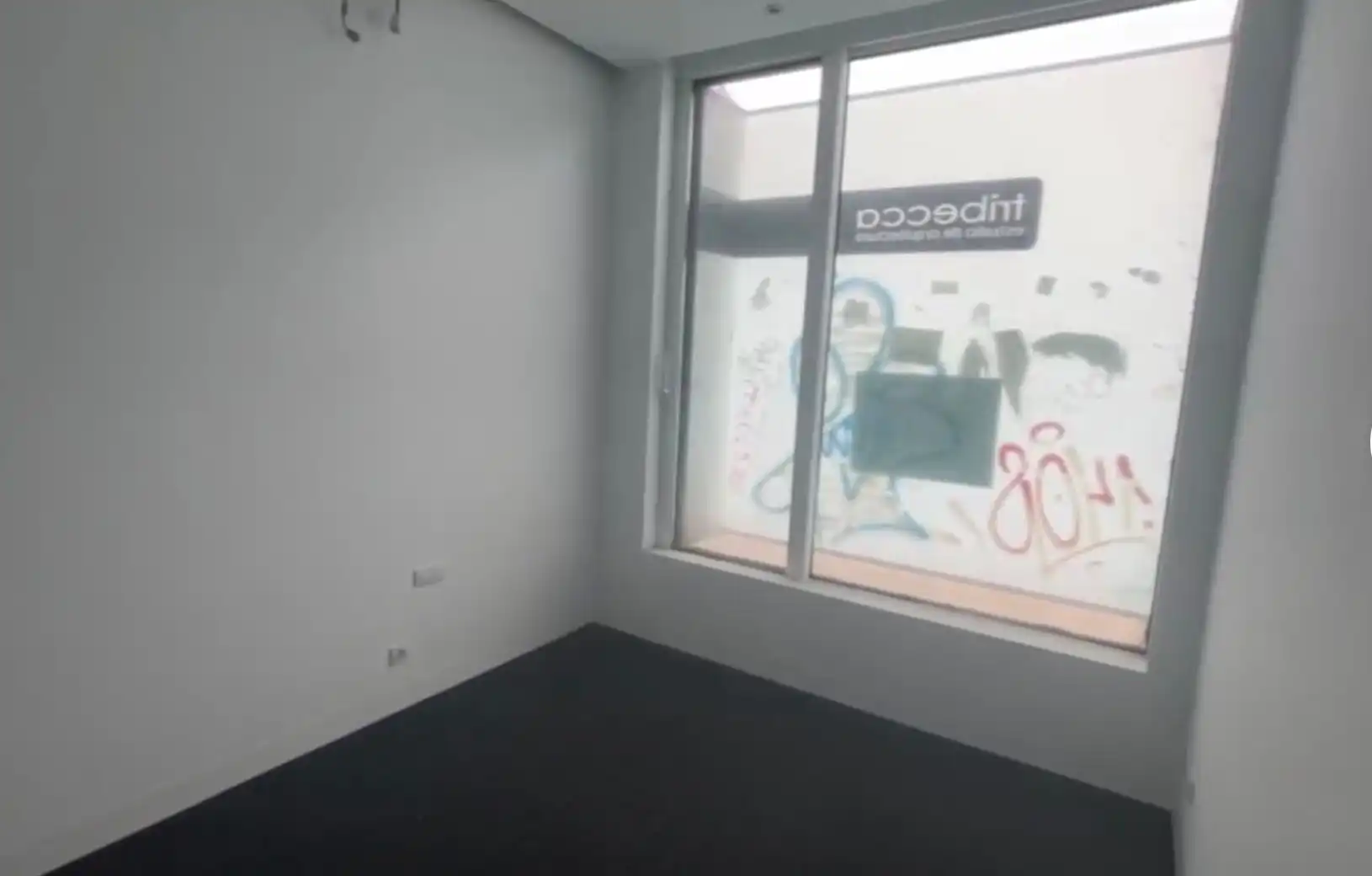 Wohnung zum Verkauf in A Coruña Capital  mit Ofen