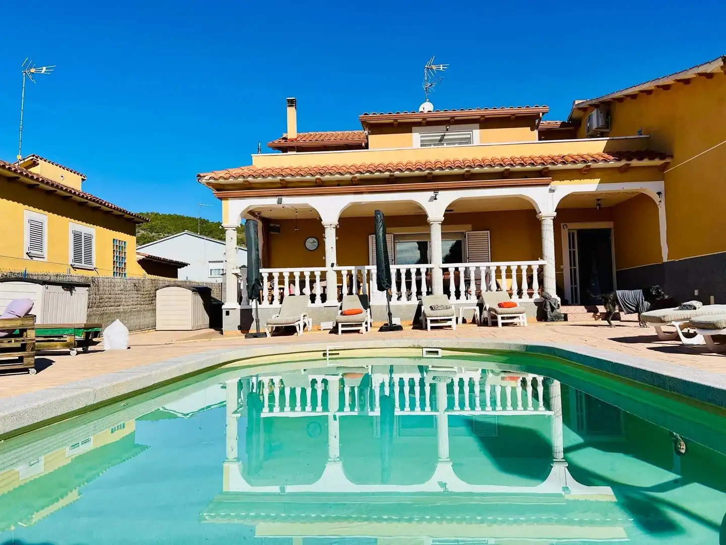 Swimming pool of Houses for sale in El Vendrell  with Air Conditioner, Heating and Terrace