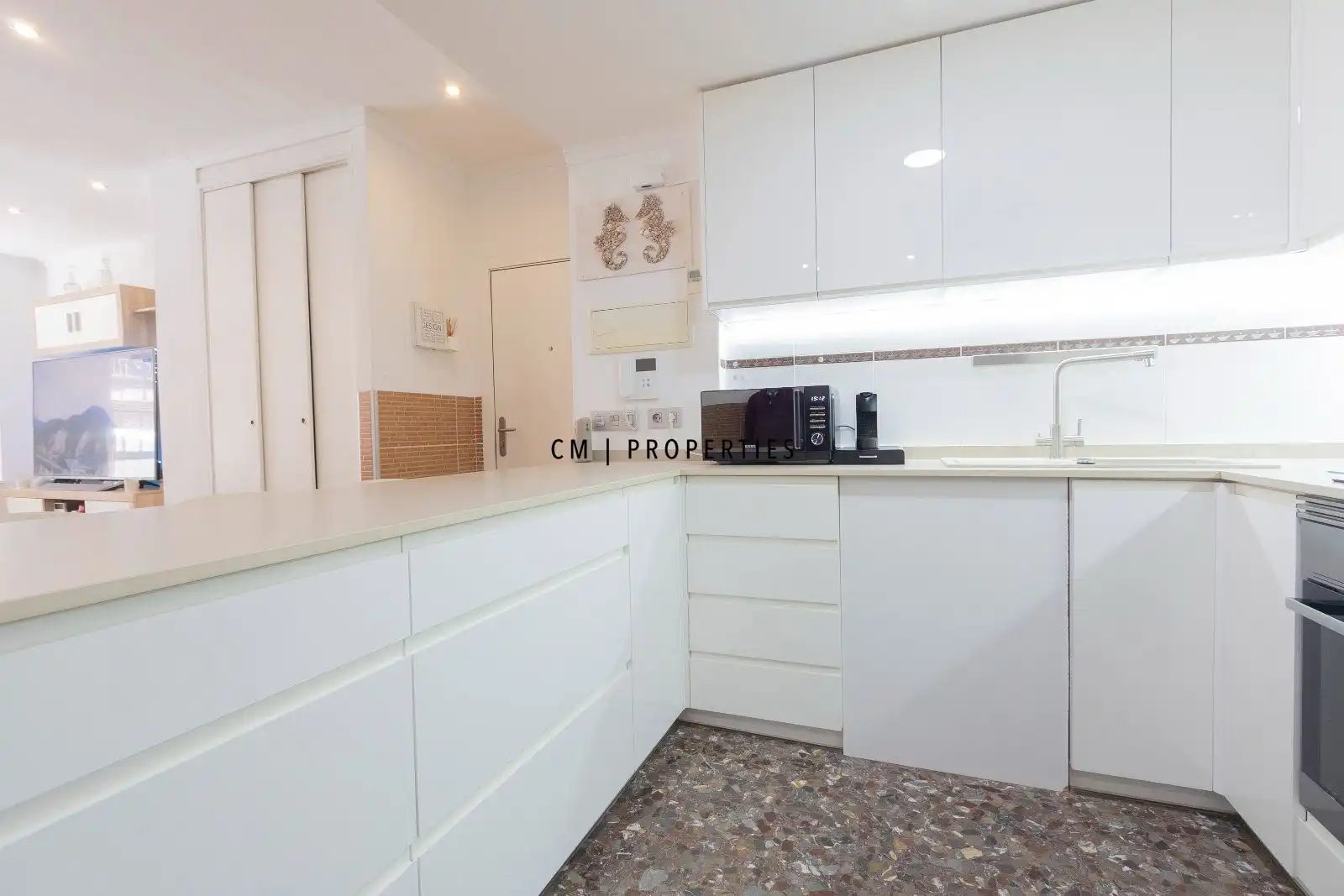 Kitchen of Flat for sale in Valencia  with Air Conditioner, Heating and Terrace