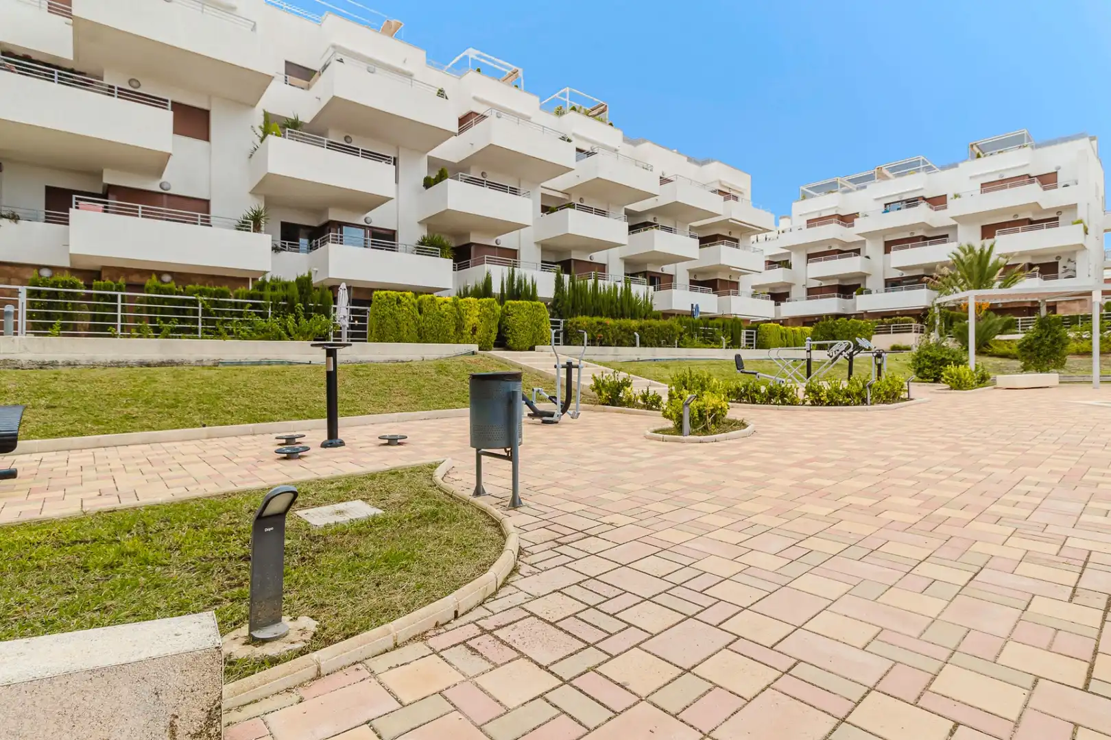 Apartament amb piscina en venda a Orihuela Costa