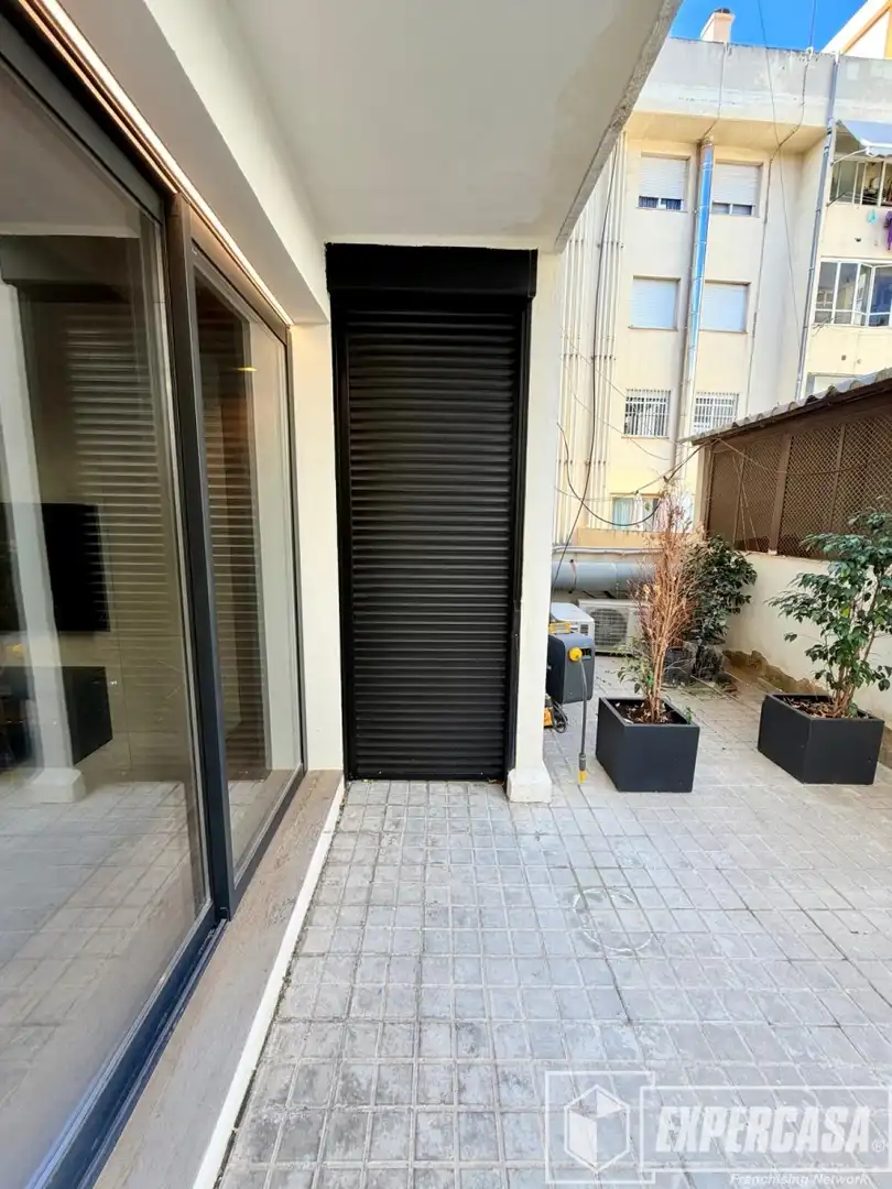 Vista exterior de Piso en venta en Valencia con Aire acondicionado, Parquet y Terraza