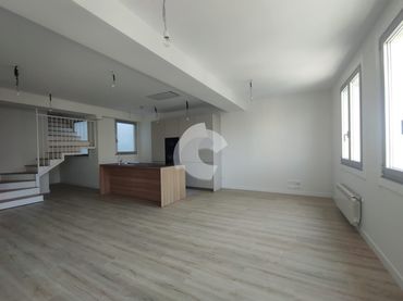 Dúplex con ascensor en venta en Centro Urbano