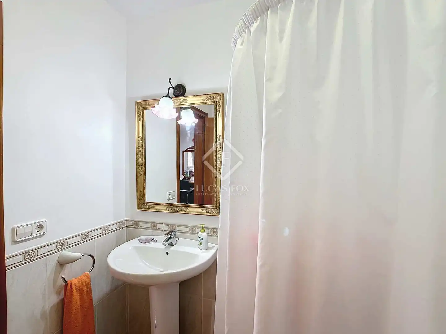 Bany de Casa o xalet en venda en Ciutadella de Menorca amb Aire condicionat, Calefacció i Jardí privat
