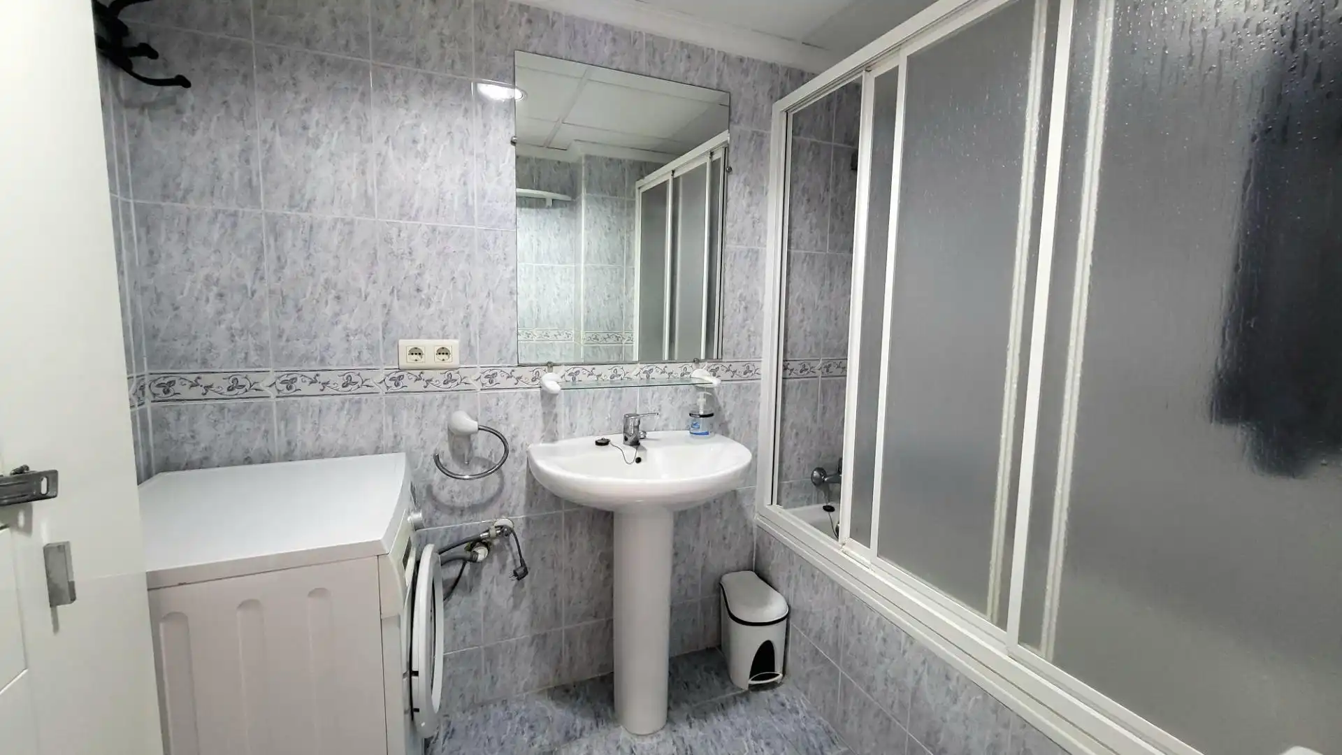Bany de Apartament en venda en Benidorm