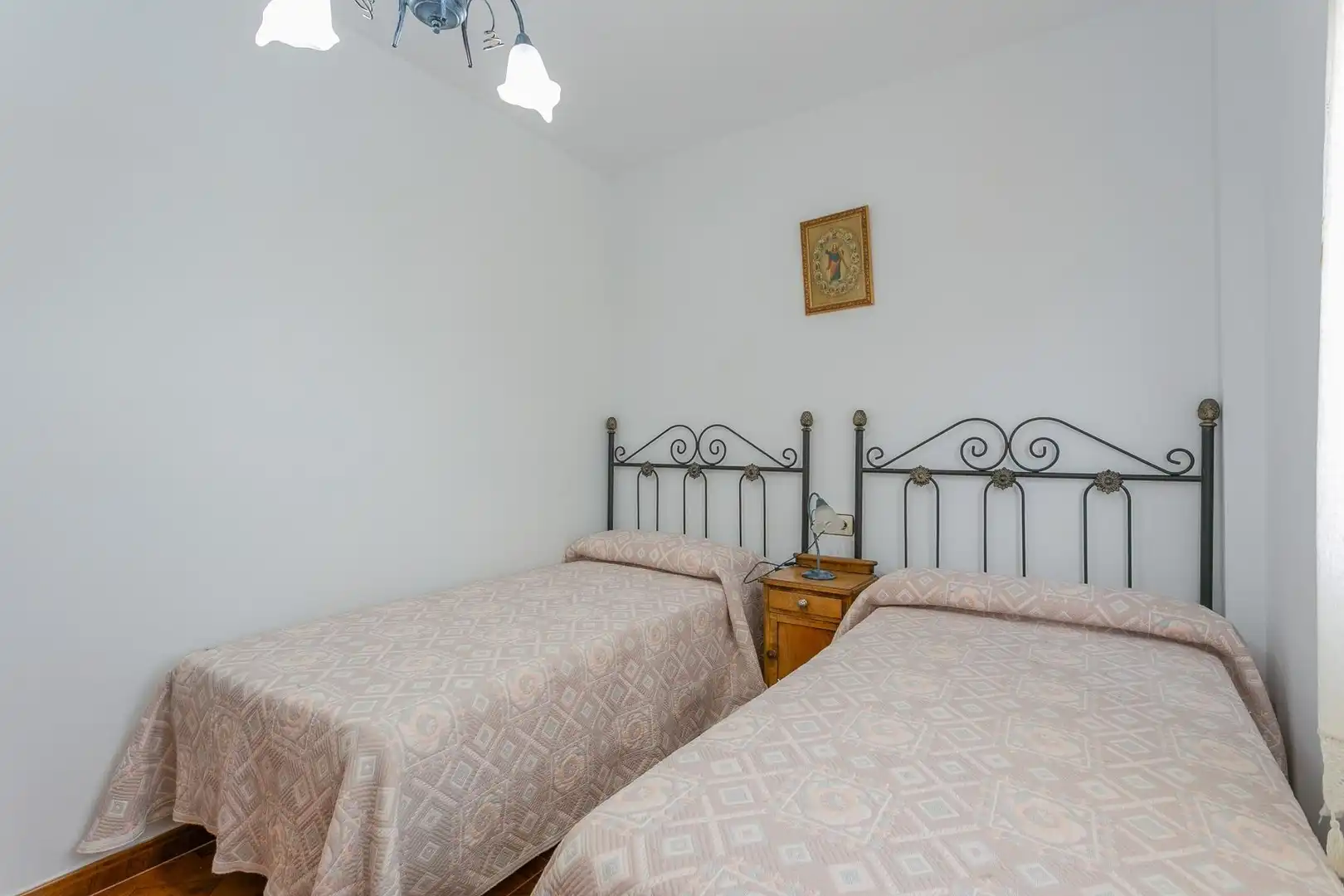 Habitación de Casa o chalet en venta en Albuñuelas con Aire acondicionado, Jardín privado y Terraza