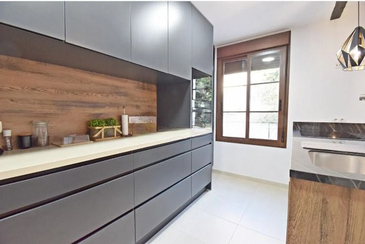 Kitchen of Flat for sale in Jerez de la Frontera  with Air Conditioner