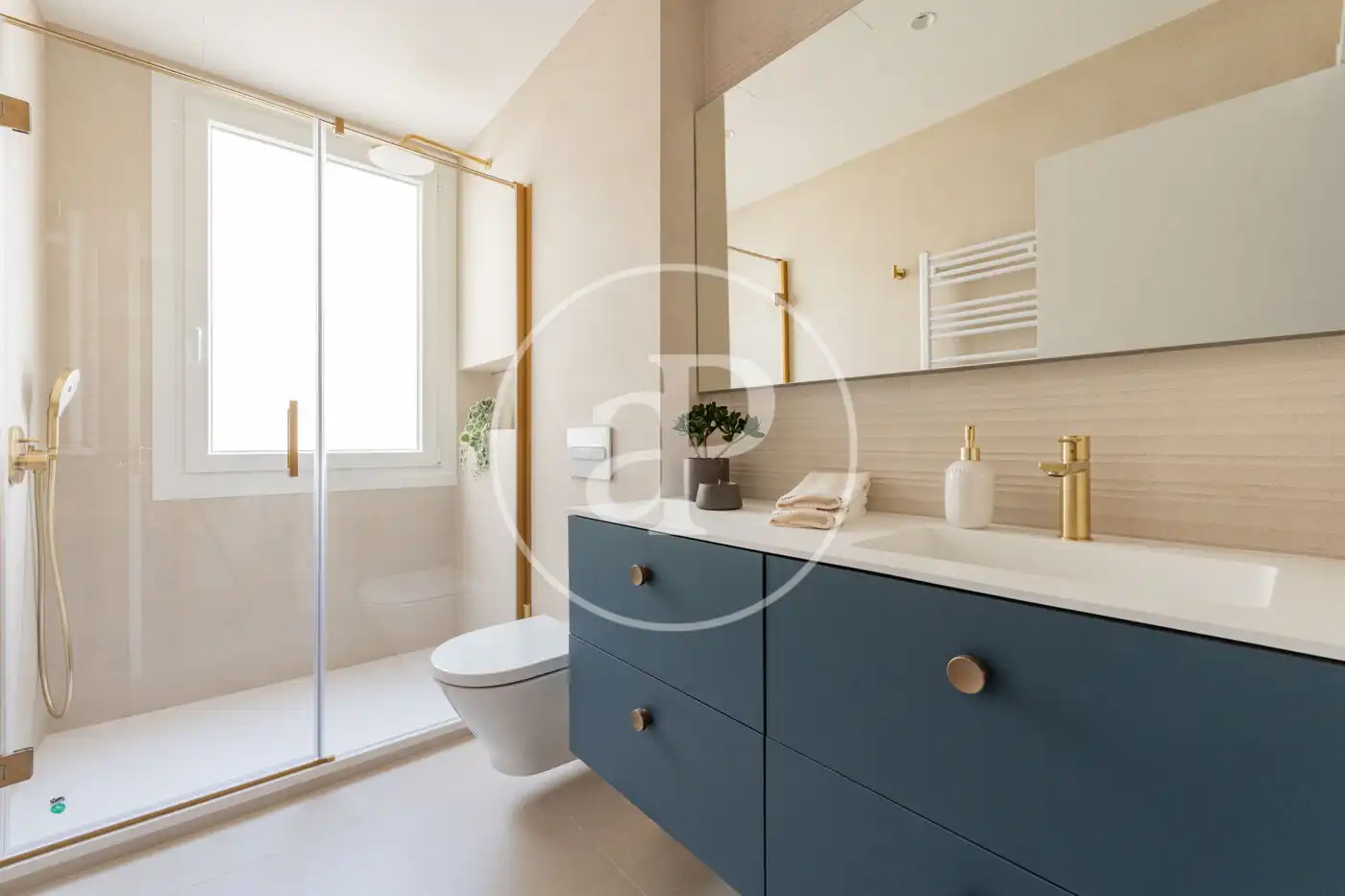 Bathroom of Attic for sale in Madrid  with Air Conditioner, Heating and Terrace