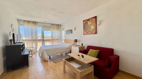 Foto 5 de Piso en venta en Calle Hermanos Alvarez Quintero, La Cala del Moral, Rincón de la Victoria