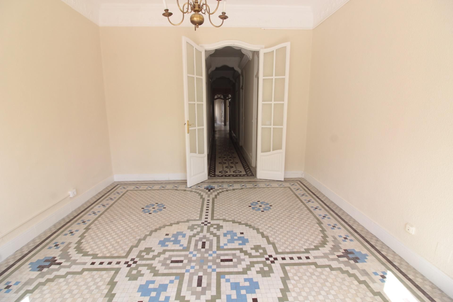 Flat to rent in  Valencia Capital  with Balcony