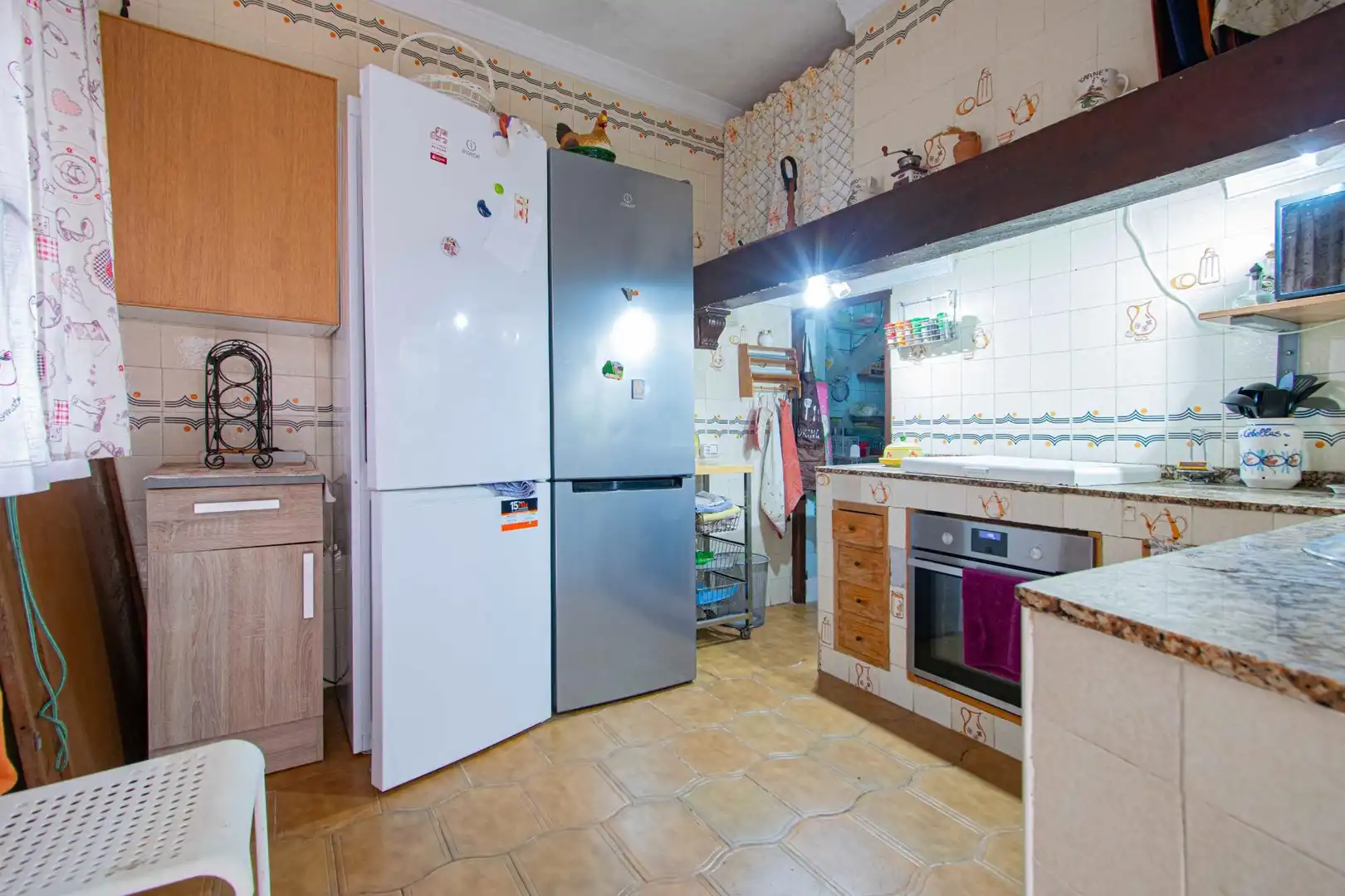 Cuina de Casa o xalet en venda en La Rinconada amb Terrassa i Piscina