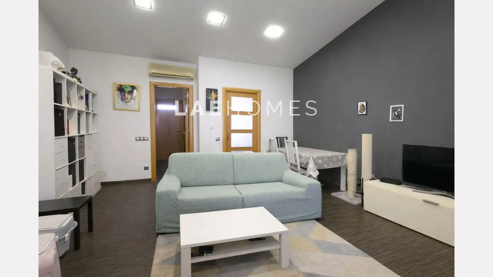 Wohnzimmer von Dachboden zum Verkauf in Badalona