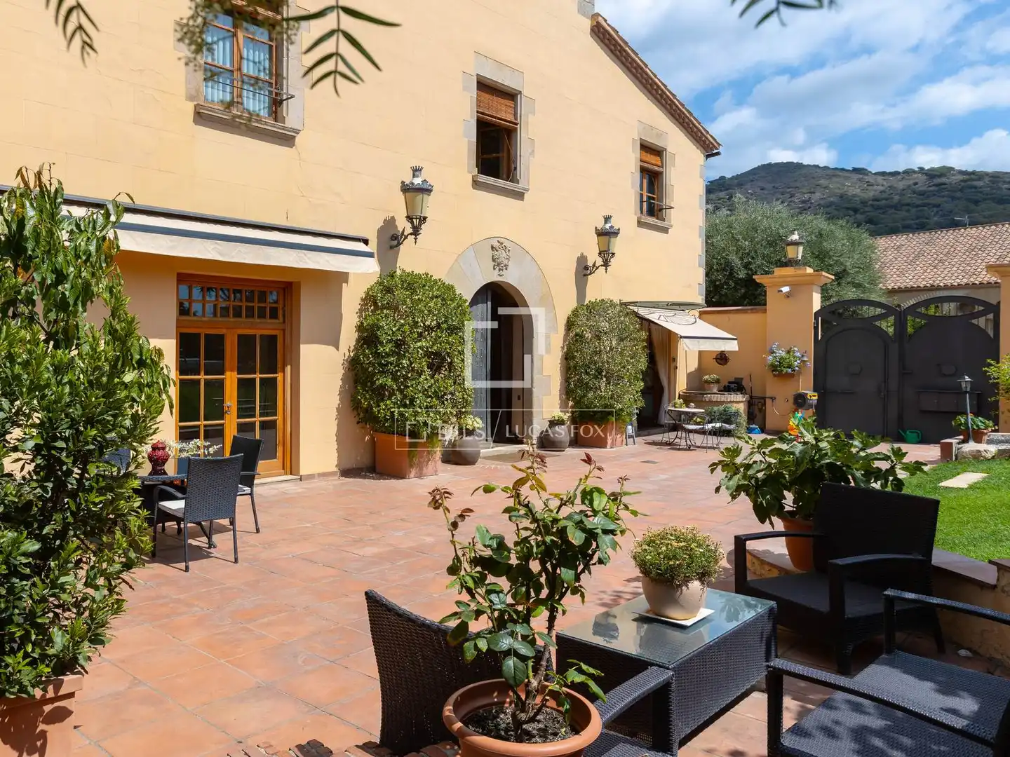 Detached house with terrace for sale in Teià, imagen 3
