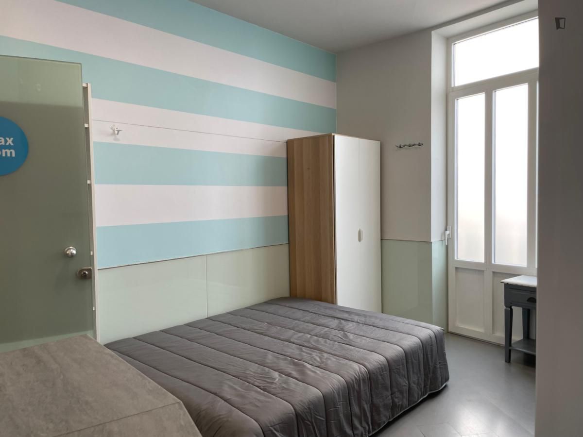 Apartment to share in El Mercat