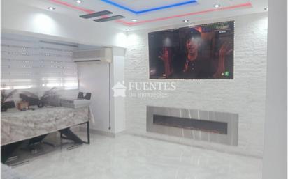 Sala d'estar de Pis en venda en Alicante / Alacant amb Aire condicionat