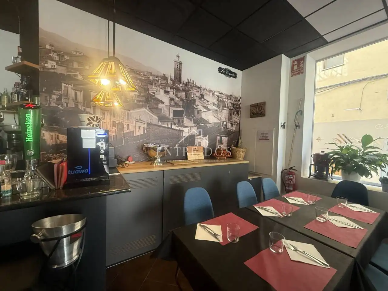 Business premises for transfer in Calle Caballeros, imagen 2