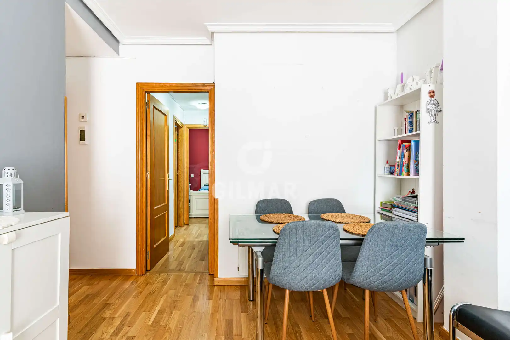 Comedor de Piso en venta en Madrid con Calefacción