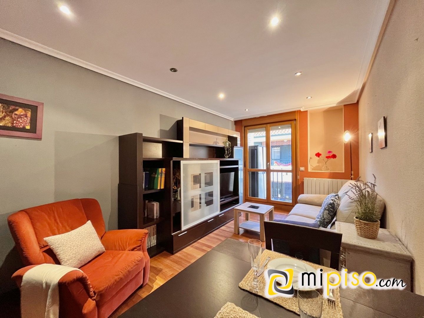 Living room of Flat for sale in Santoña  with Heating and Furnished