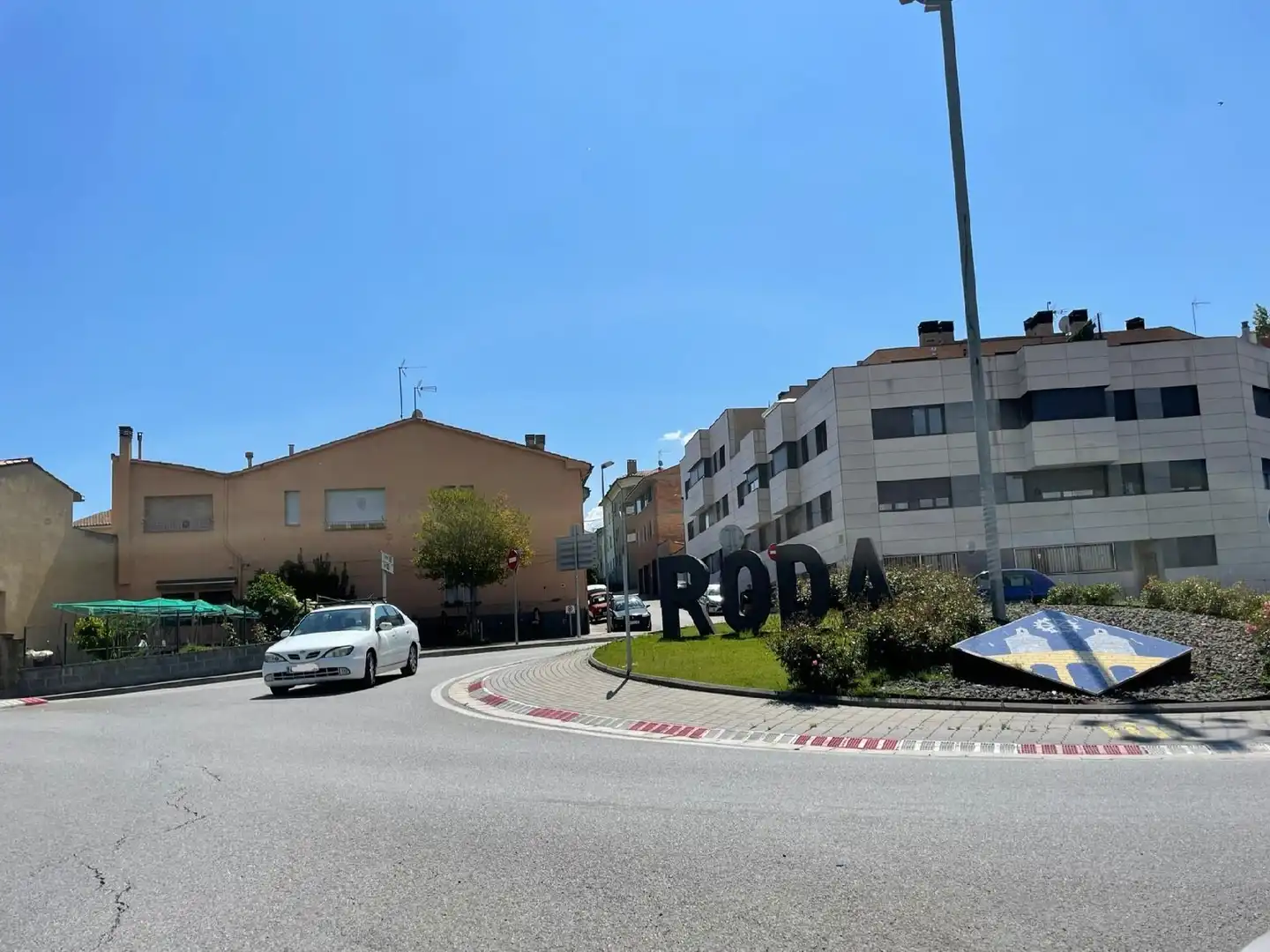 Semi-detached house with garden for sale in Roda de Ter, imagen 8