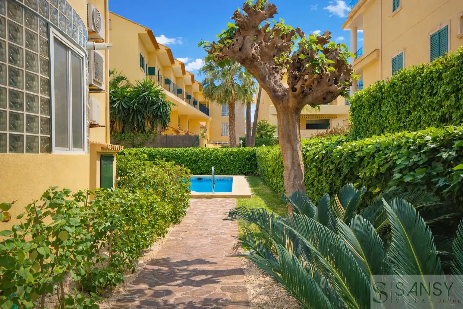 Vista exterior de Apartament en venda en Jávea / Xàbia amb Aire condicionat, Calefacció i Piscina comunitària