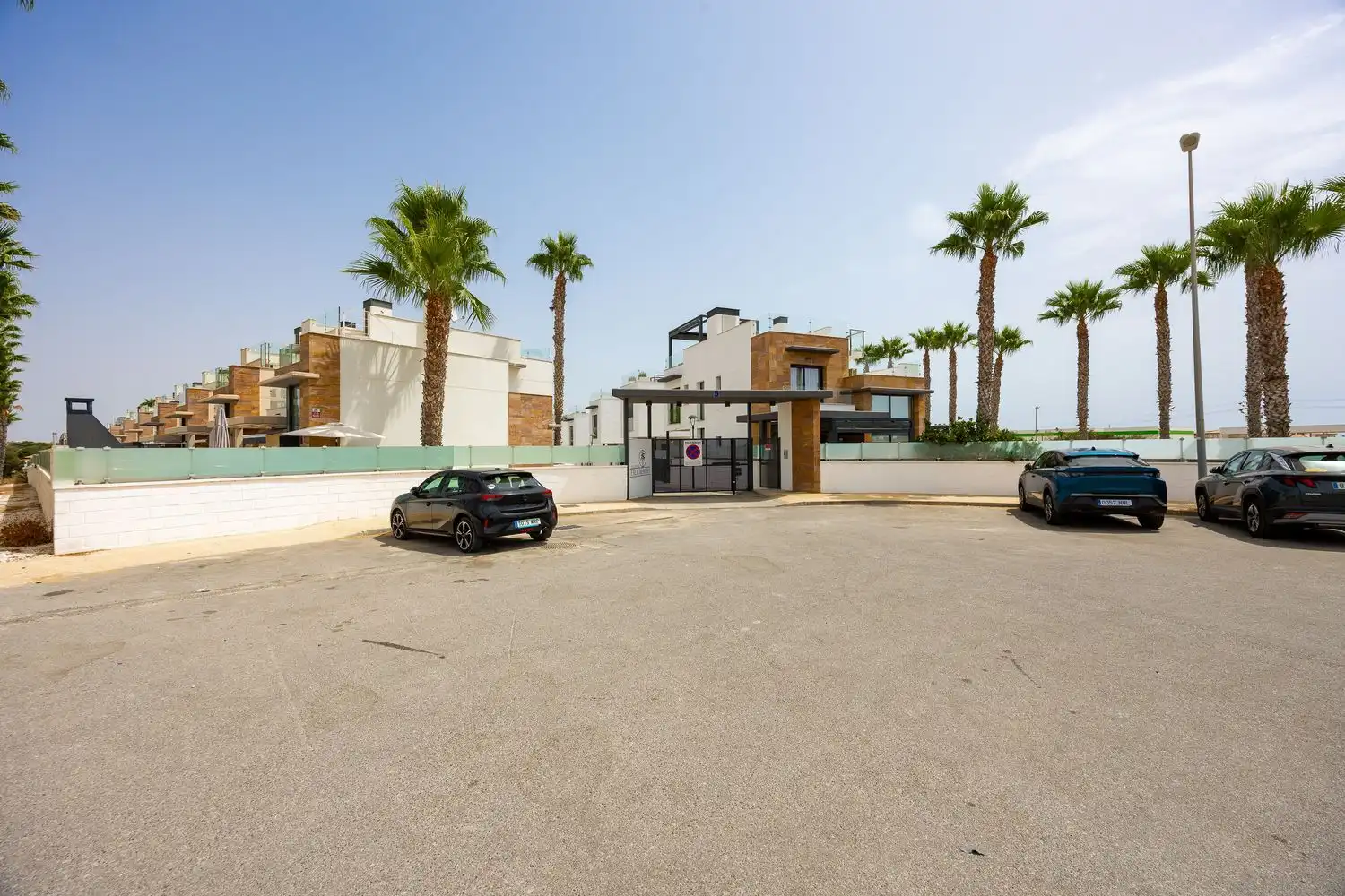 Exterior view of Houses for sale in Orihuela  with Air Conditioner, Private garden and Terrace