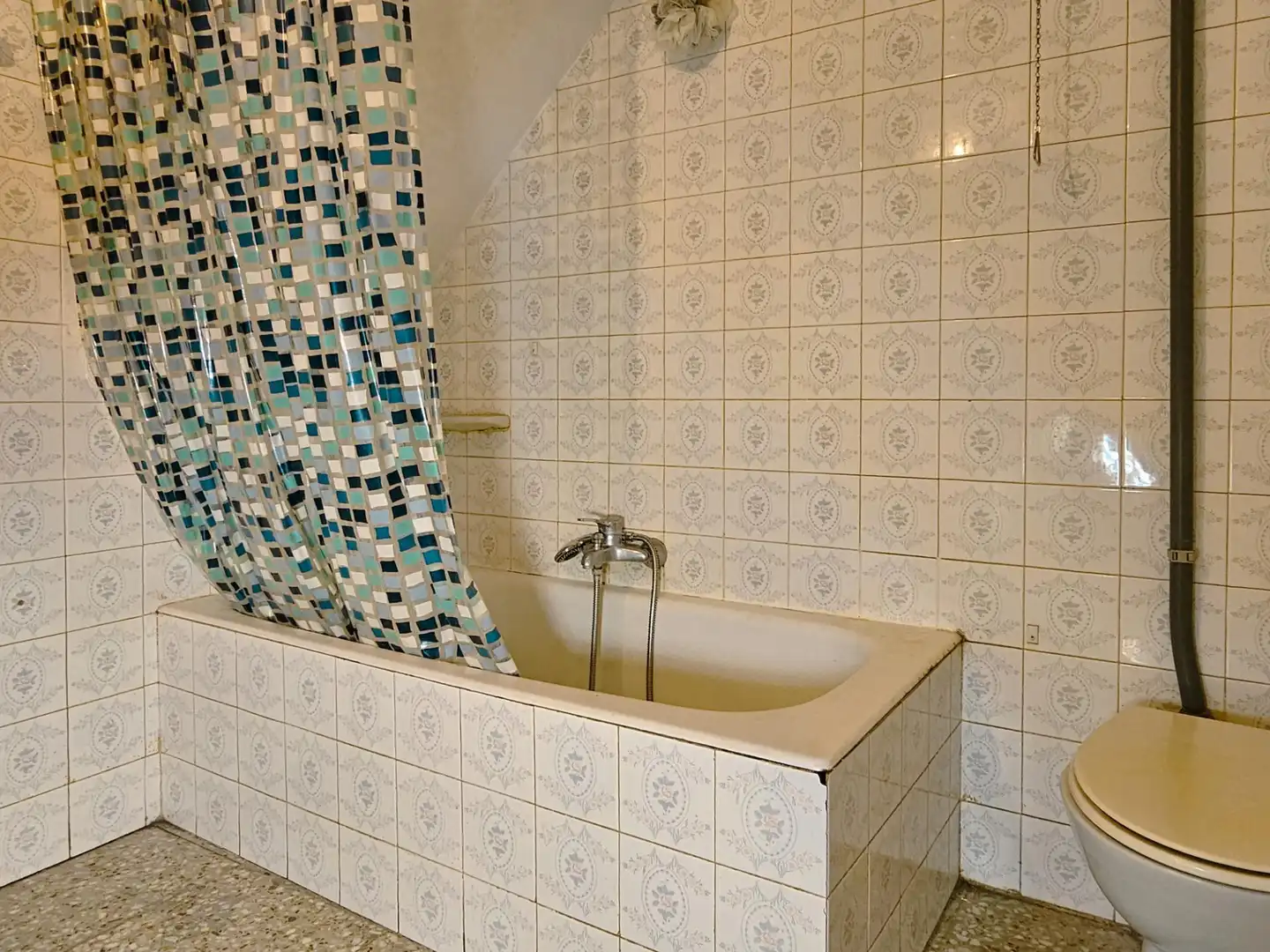Baño de Local en venta en Ròtova con Aire acondicionado y Amueblado