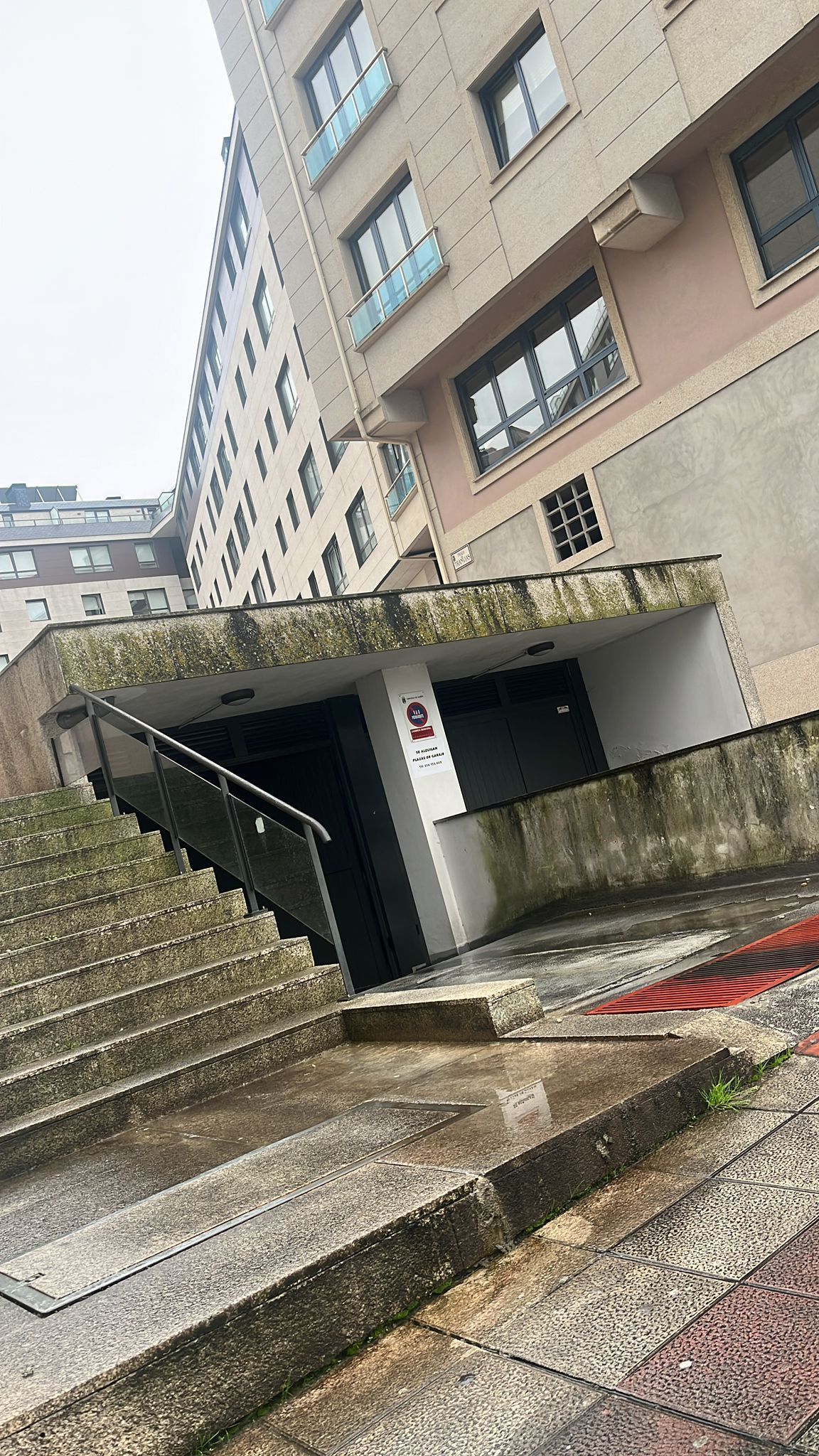 Außenansicht von Garage zum Verkauf in Narón