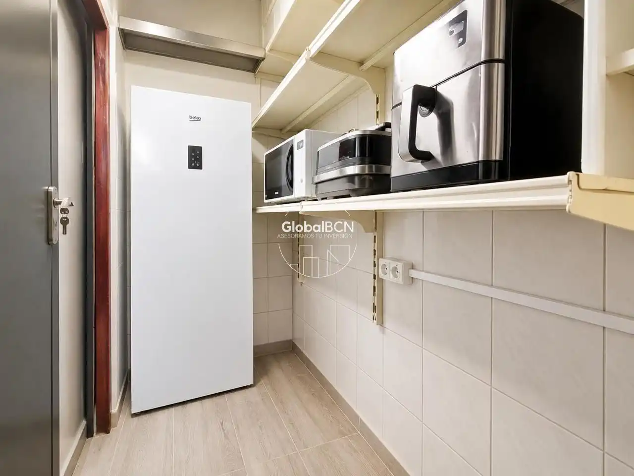 Business premises for transfer in calle de Pau Alsina, imagen 11