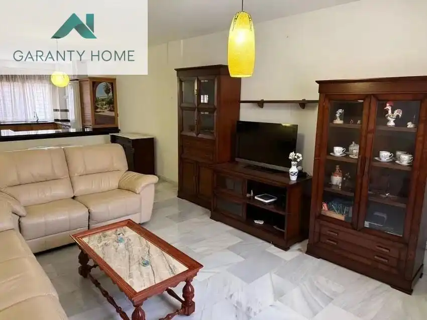 Sala de estar de Piso en venta en Málaga con Aire acondicionado, Trastero y Amueblado