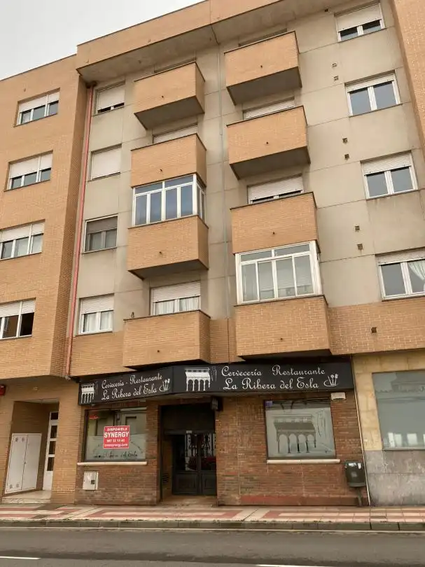 Business premises for sale in Trobajo del Camino