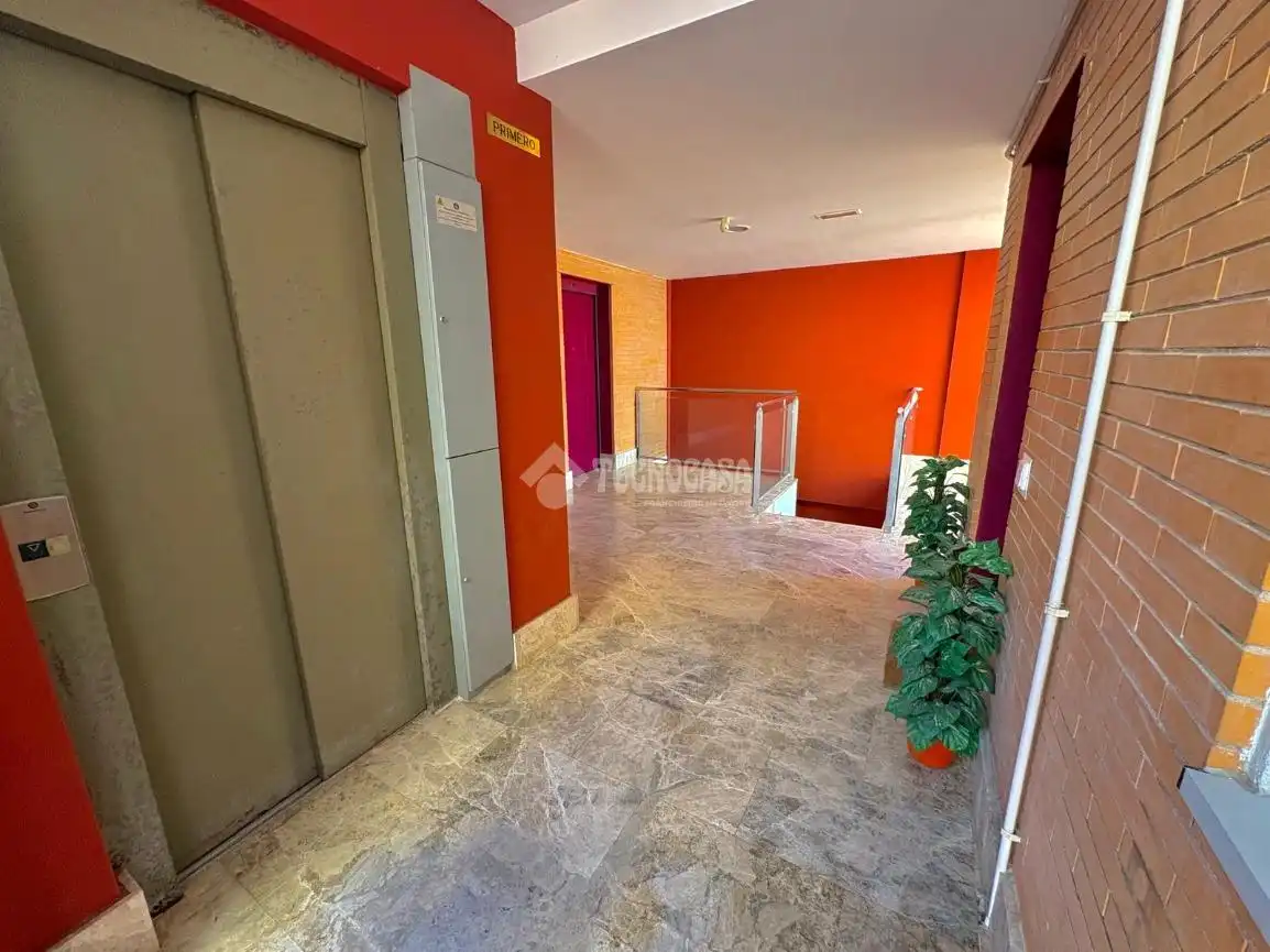 Piso con ascensor en venta en Patrocinio - Nueva Talavera, imagen 6