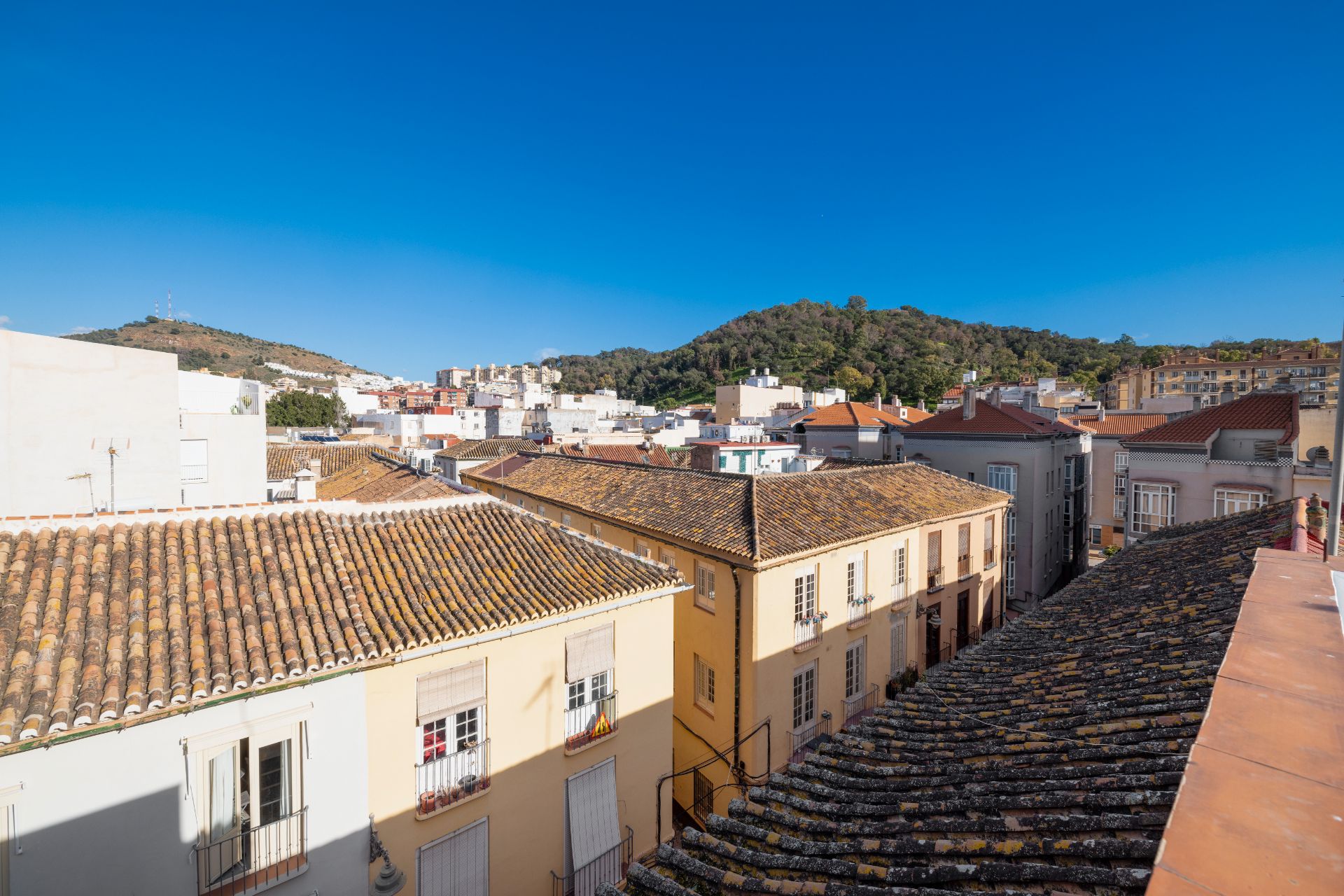 Vista exterior de Casa adosada en venda en Málaga Capital amb Aire condicionat, Calefacció i Parquet