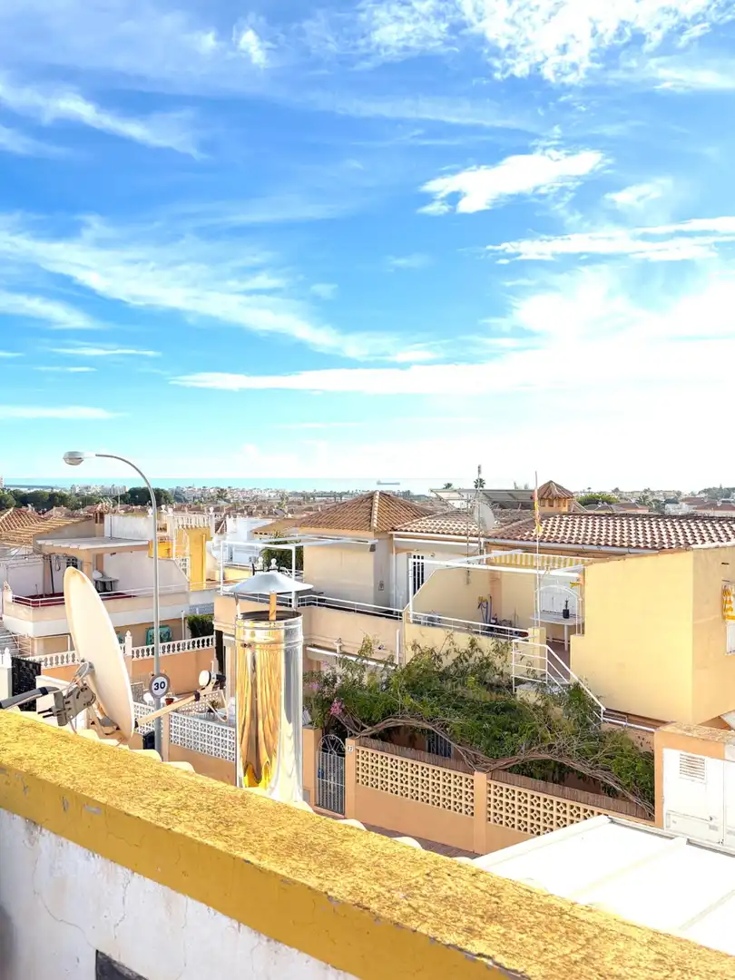 Casa con piscina en venta en Los Balcones - Los Altos, imagen 22